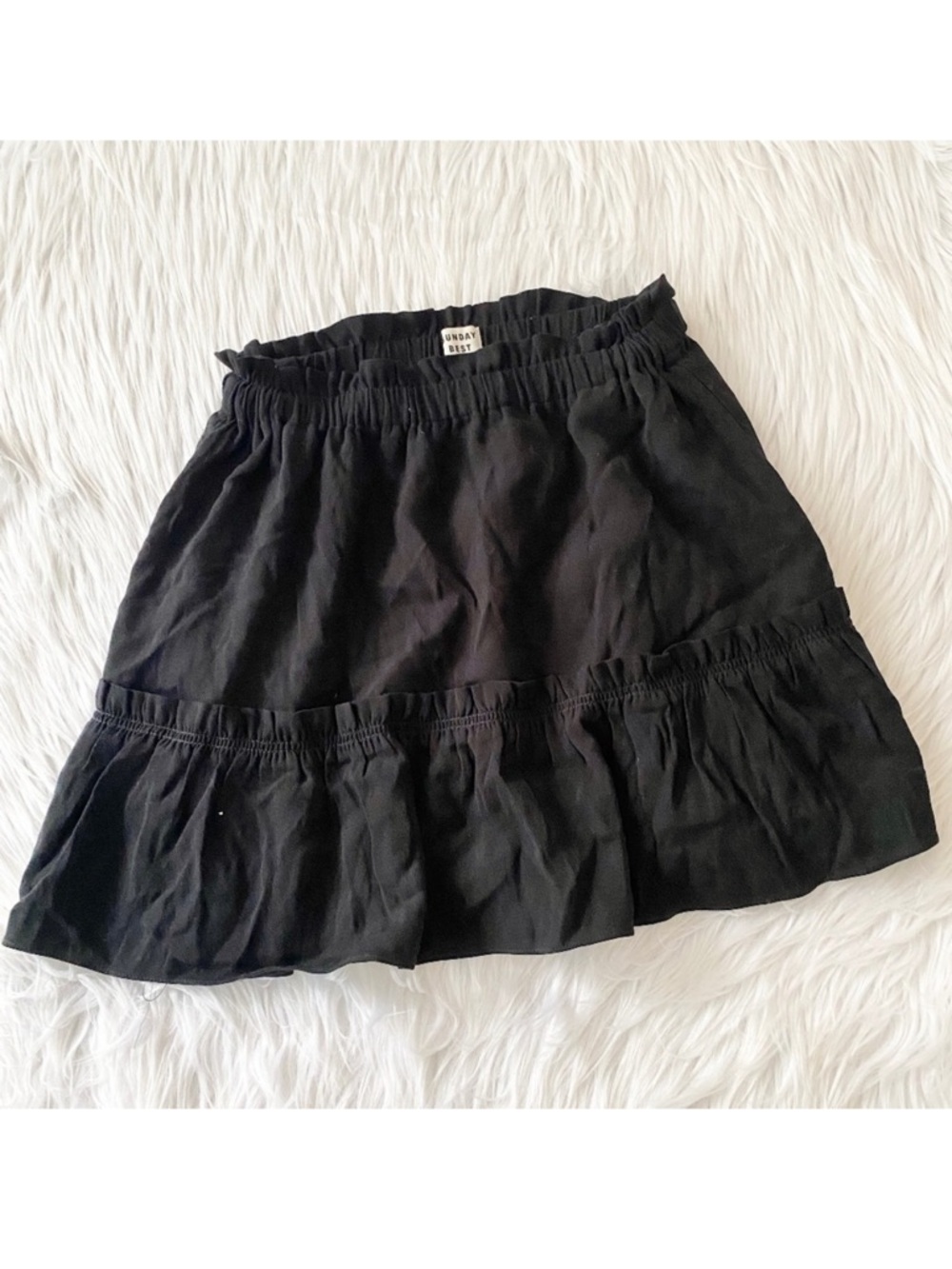 Aritzia Sunday Best black tiered skirt
